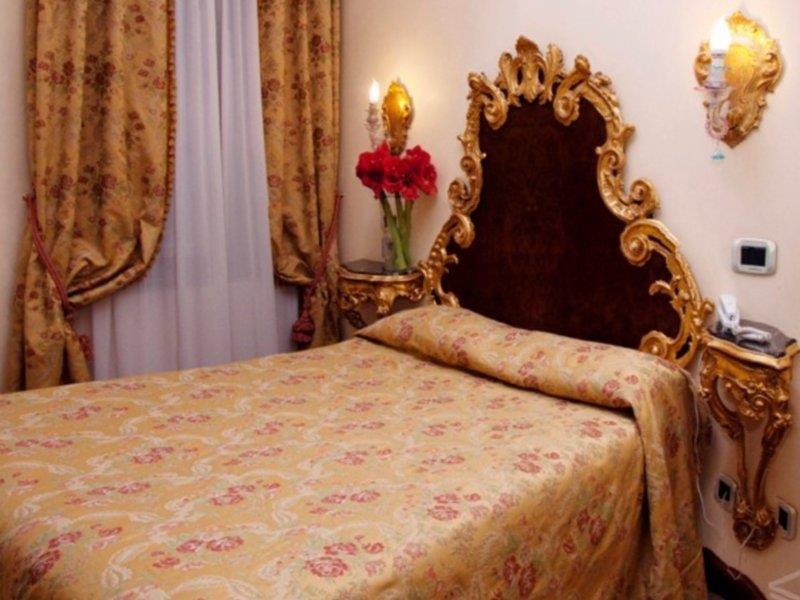 Hotel San Cassiano Ca'Favretto Венеция Экстерьер фото